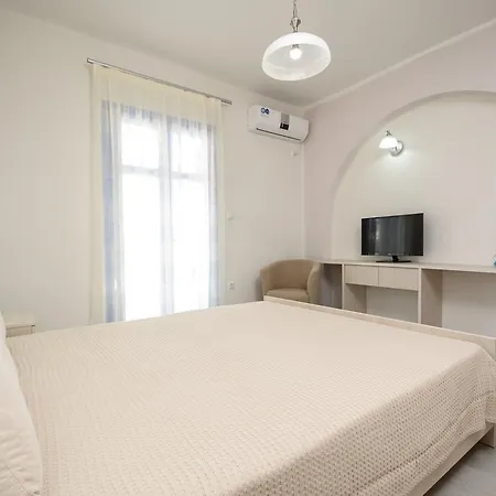 Natura In Naxos וילה מיקרי ויגלה